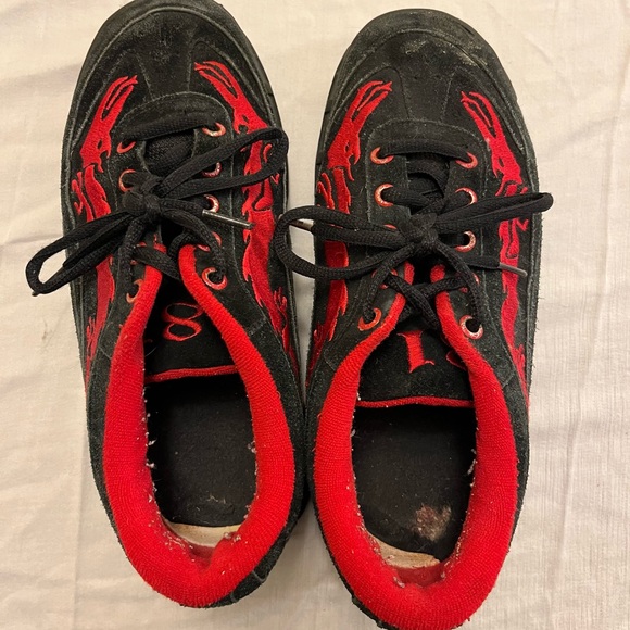 Vintage suede “Dragon” skate-shoes by 81 - Picture 4 of 7